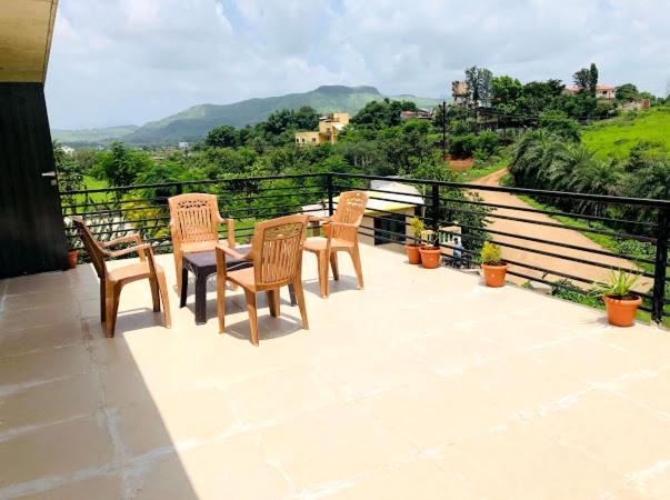 Royal Meadows - Igatpuri Bungalow B Kültér fotó