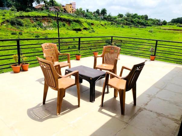 Royal Meadows - Igatpuri Bungalow B Kültér fotó