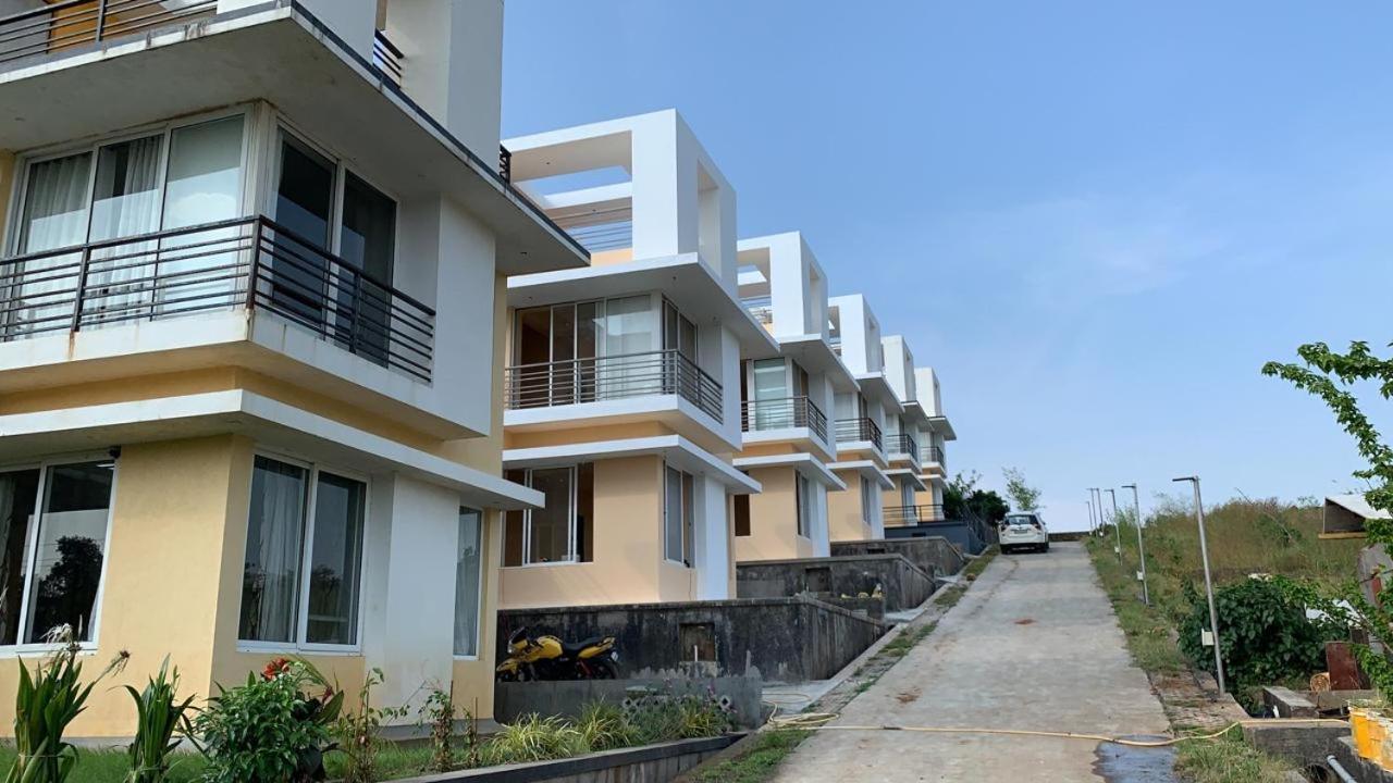 Royal Meadows - Igatpuri Bungalow B Kültér fotó